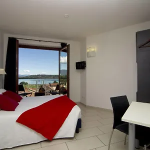 *** Hotel La Italie